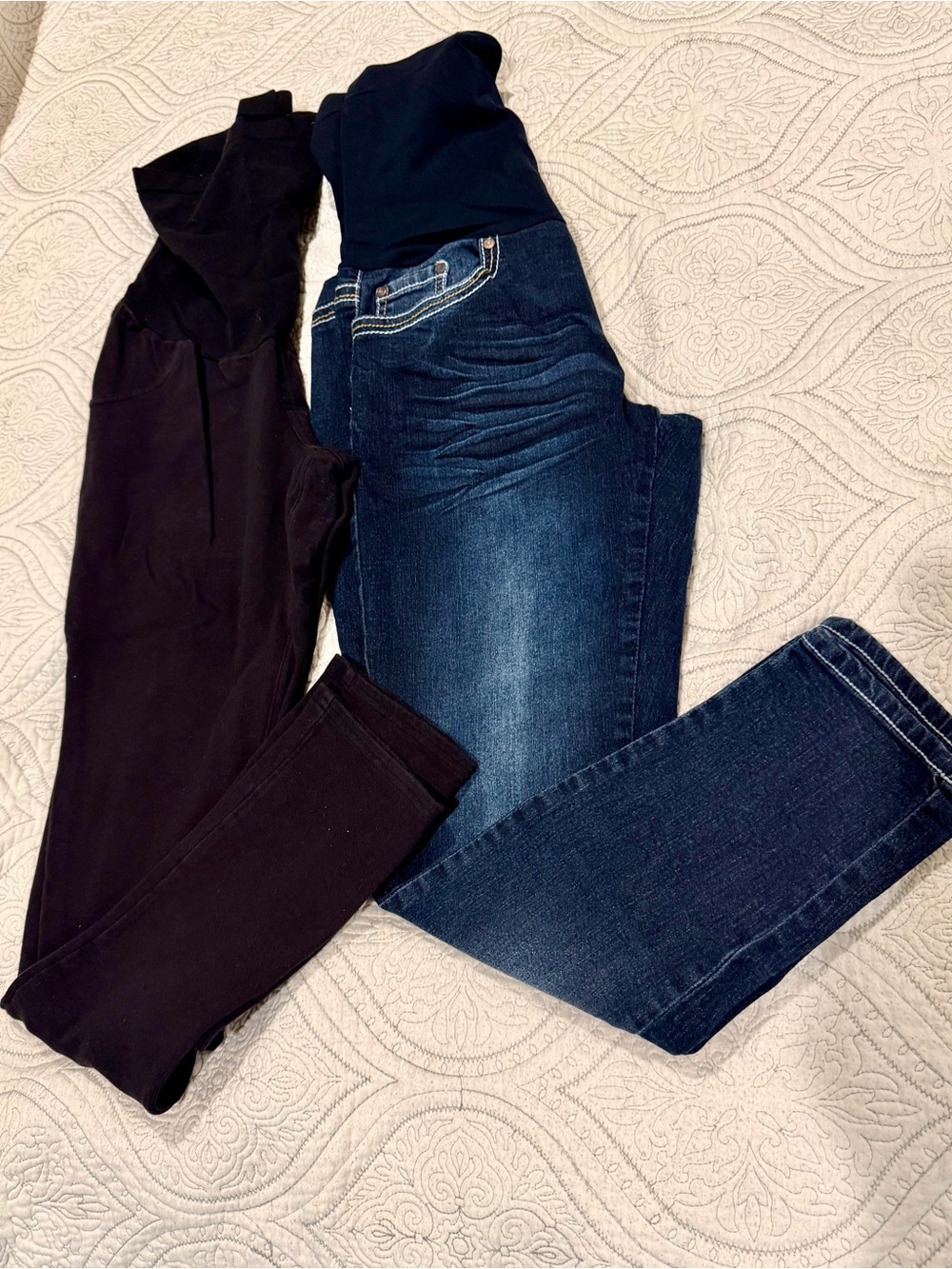 Women’s Maternity Dark Blue Denim Jeans